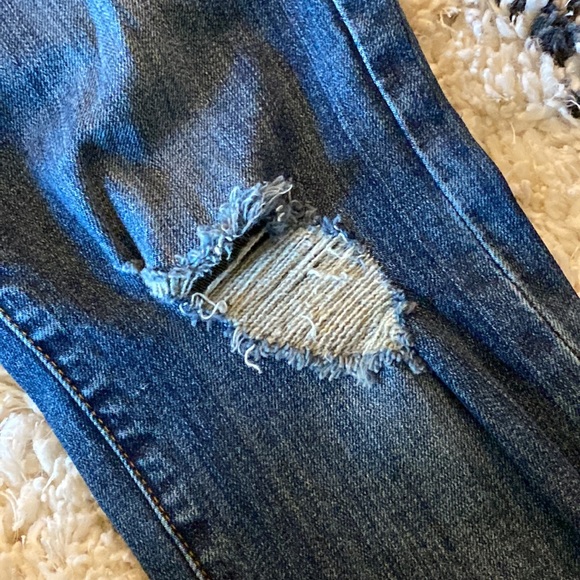 Kut from the Kloth Amy Ankle Straight Leg Jean - Picture 5 of 12